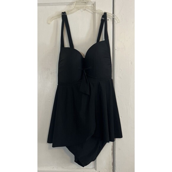 Torrid Swimsuit Women’s Plus Size 5 5R One Piece Black Layered Adjustable Strap - Picture 1 of 16